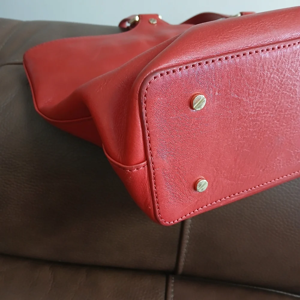 Tory Burch Bombe Leather Top Handle Tote‎